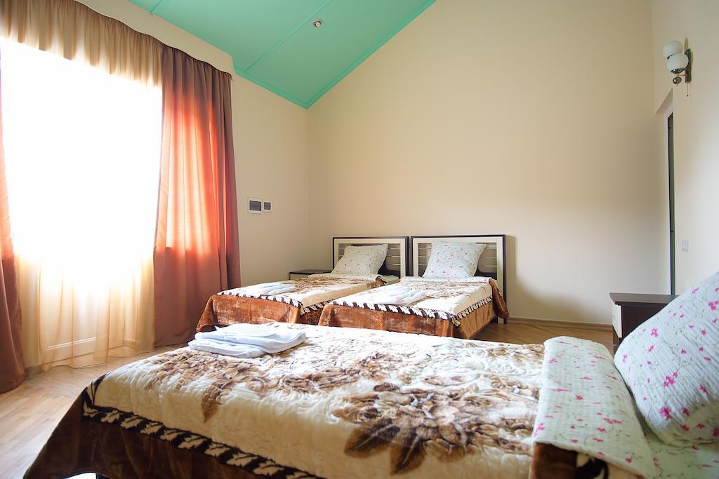 Europa+T Hotel Tiflis Exterior foto