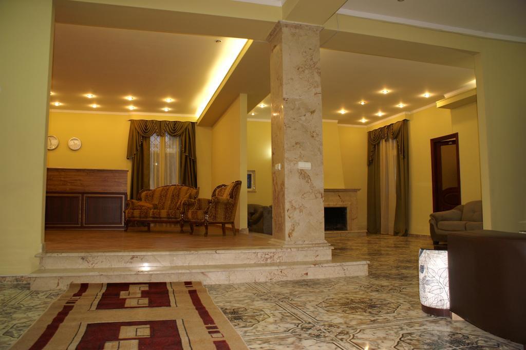 Europa+T Hotel Tiflis Exterior foto